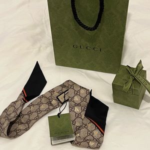 GG bees silk neck bow scarf